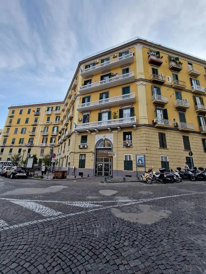 Wanda Bleisure Apartment Naples