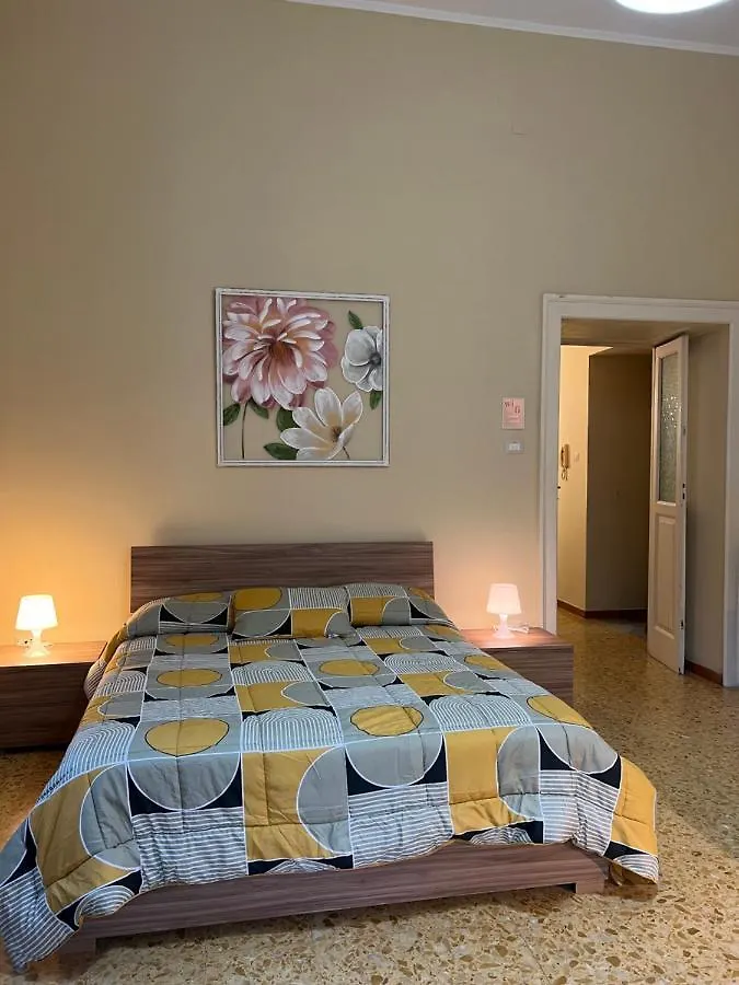 Wanda Bleisure Apartment Naples 0*,